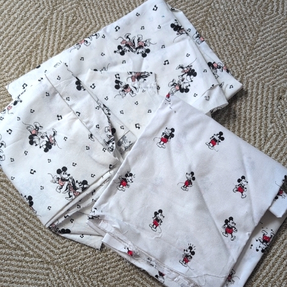 Spring Creatives Other - Spring Creative Disney Mickey & Minnie Musical Cotton Quilt Craft Fabric
